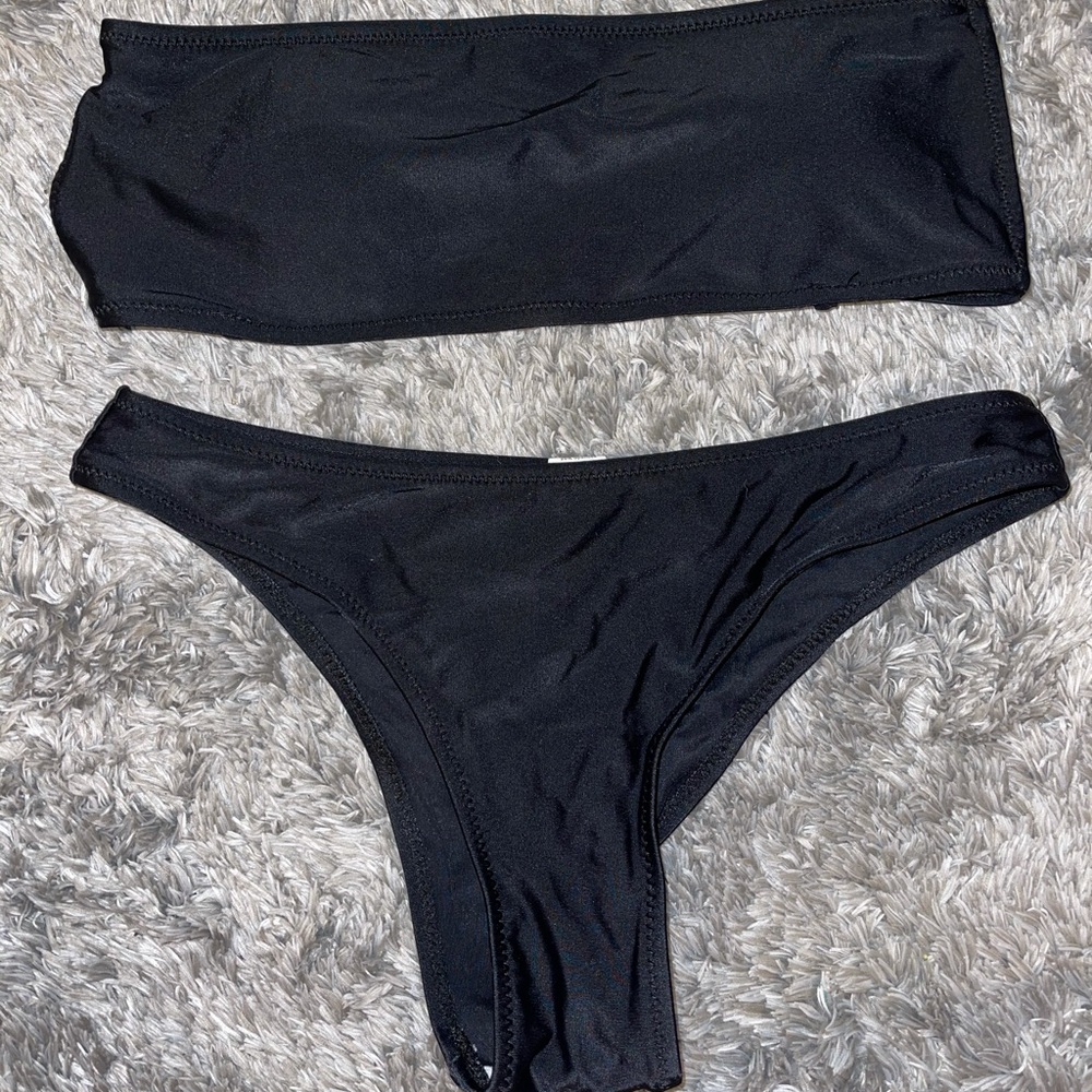 Black Bikini
